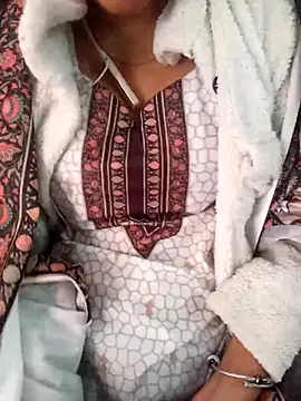 Neha Tyagi online show from November 18, 5:34 am