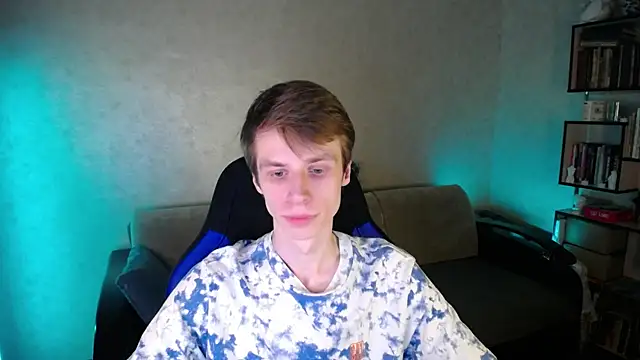 Snapshot of yes_cute_boy_ chatting on April 10, 3:28 pm yes cute boy online show from April 10, 3:28 pm