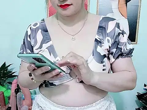 Spa-LinhLinh online show from May 14, 7:15 am