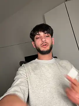 Snapshot of Gipsyboysteve chatting on September 16, 8:10 pm Gipsyboysteve online show from September 16, 8:10 pm