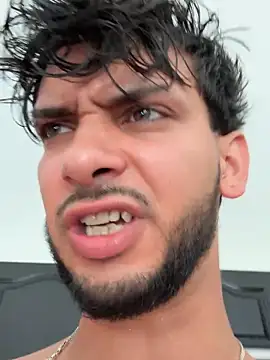 Snapshot of Gipsyboysteve chatting on October 4, 1:09 pm Gipsyboysteve online show from October 4, 1:09 pm