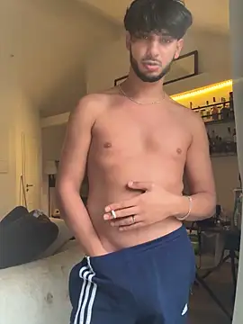 Snapshot of Gipsyboysteve chatting on October 6, 2:25 pm Gipsyboysteve online show from October 6, 2:25 pm