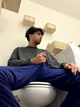 Snapshot of Gipsyboysteve chatting on October 16, 4:52 pm Gipsyboysteve online show from October 16, 4:52 pm