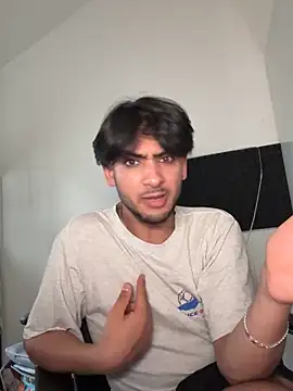 Snapshot of Gipsyboysteve chatting on October 20, 1:55 pm Gipsyboysteve online show from October 20, 1:55 pm