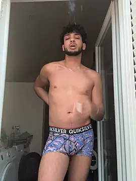 Gipsyboysteve online show from May 2, 4:50 am