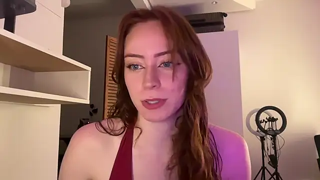 Snapshot of gemeas_scarlatt chatting on September 9, 11:37 pm gemeas scarlatt online show from September 9, 11:37 pm