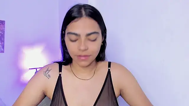 Snapshot of shizuka_84 chatting on October 21, 11:00 am shizuka 84 online show from October 21, 11:00 am