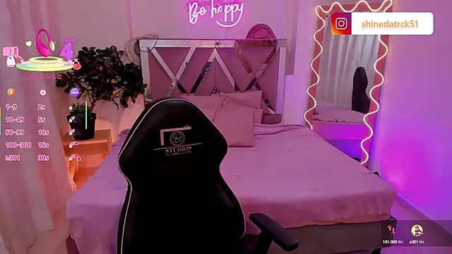 Shinedark tay1 online show from October 6, 3:26 am