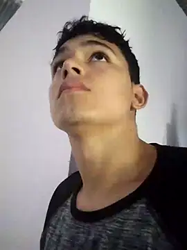 Snapshot of ZackJ7 chatting on September 11, 2:17 pm ZackJ7 online show from September 11, 2:17 pm