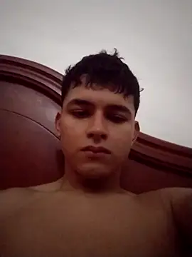 Snapshot of ZackJ7 chatting on September 16, 3:02 pm ZackJ7 online show from September 16, 3:02 pm