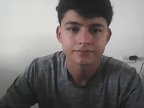 Snapshot of ZackJ7 chatting on April 5, 7:00 pm ZackJ7 online show from April 5, 7:00 pm