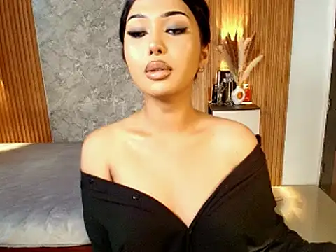 MiaFuckingWill online show from September 28, 10:20 am