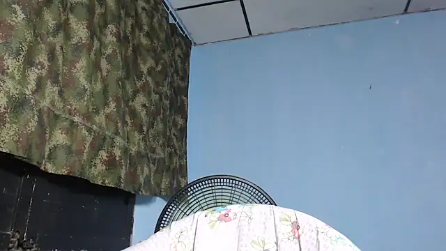 maggi hotsson online show from November 17, 11:54 pm