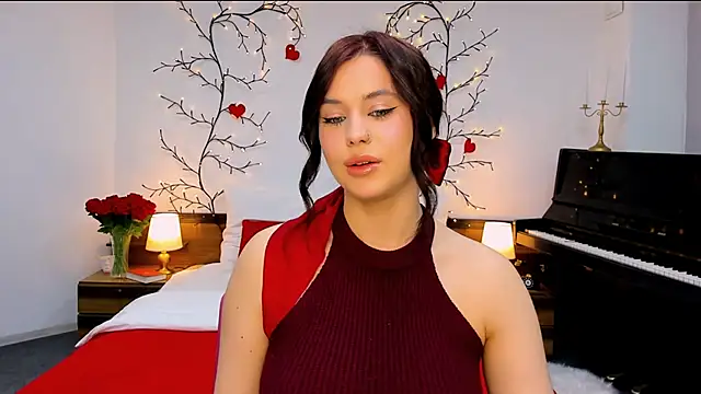 Snapshot of lil_angel_ chatting on October 19, 8:59 am lil angel online show from October 19, 8:59 am