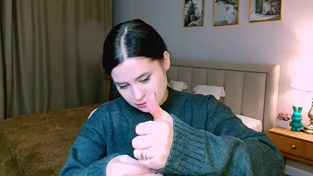 lil angel  online show from February 25, 11:47 pm