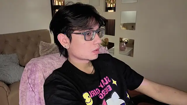 davoxer online show from June 19, 3:22 am