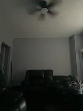 Snapshot of karminwet chatting on October 17, 10:12 pm karminwet online show from October 17, 10:12 pm