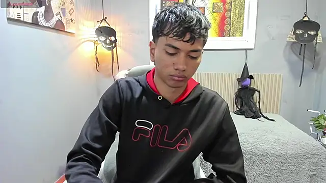 markbowie online show from November 5, 11:32 am