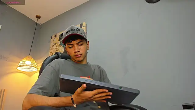 markbowie online show from January 15, 12:43 pm