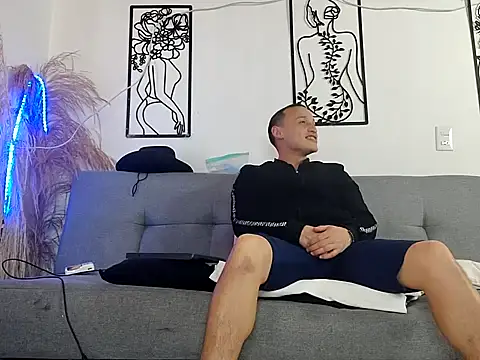 Masterblue hot online show from March 21, 9:18 pm