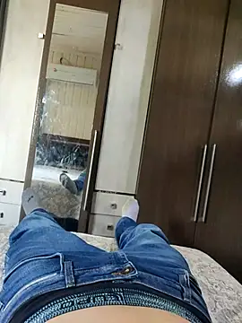 Gustavo198045 online show from October 24, 4:03 pm