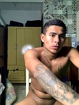 Novindot23cm online show from December 3, 2:04 pm