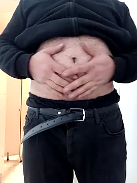 Snapshot of bullut06 chatting on January 11, 11:04 am bullut06 online show from January 11, 11:04 am