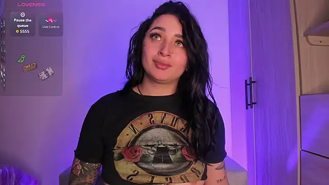 Snapshot of scarlett_Collinss chatting on March 21, 8:19 am scarlett Collinss online show from March 21, 8:19 am