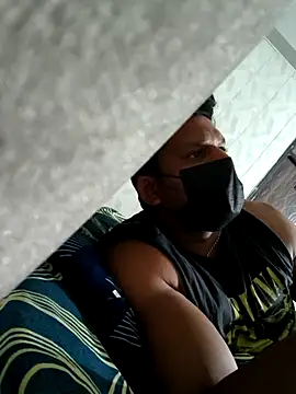 Snapshot of SteelSeduction chatting on October 30, 4:08 pm SteelSeduction online show from October 30, 4:08 pm