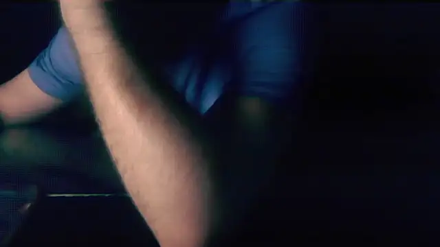 LondonMan1988 online show from November 24, 5:56 pm