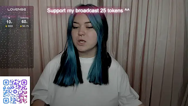 Snapshot of Alisa_Monroe chatting on September 30, 7:46 am Alisa Monroe online show from September 30, 7:46 am