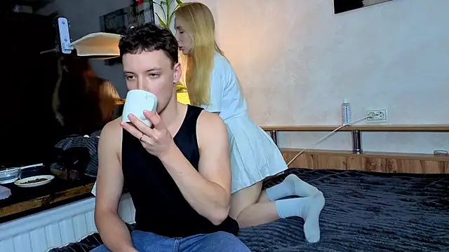 Emily0303 online show from October 13, 6:52 pm