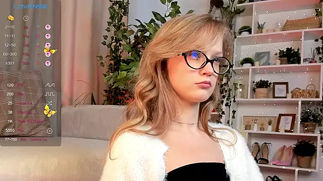 Kara smalltits online show from September 29, 11:37 am