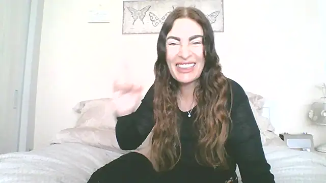 EllaKent online show from May 16, 1:43 pm