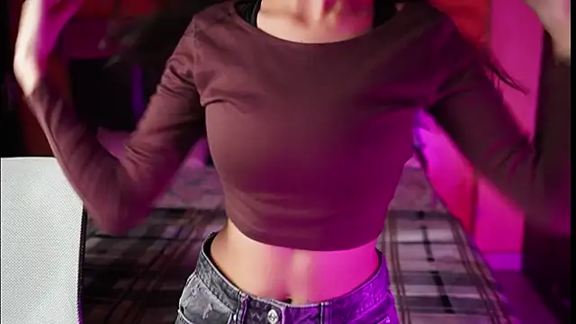 Snapshot of NidhiChandra chatting on September 17, 10:50 am NidhiChandra online show from September 17, 10:50 am