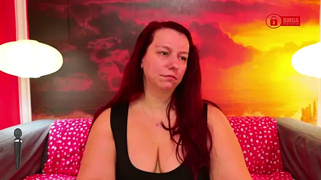 Snapshot of boobyianax chatting on November 14, 9:19 am boobyianax online show from November 14, 9:19 am