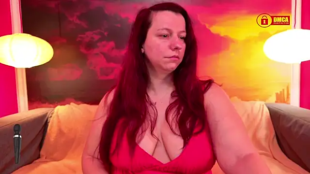 Snapshot of boobyianax chatting on December 4, 9:18 am boobyianax online show from December 4, 9:18 am