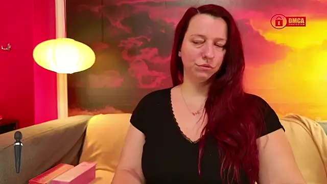 Snapshot of boobyianax chatting on December 5, 7:39 am boobyianax online show from December 5, 7:39 am