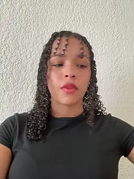 Yasmin777  online show from March 24, 6:24 pm