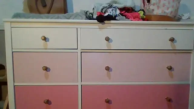 Snapshot of arianababyxo chatting on April 2, 9:40 am arianababyxo online show from April 2, 9:40 am