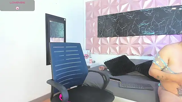 Scarlet fx online show from November 21, 4:16 pm