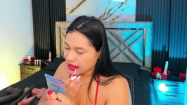 Issafoxx online show from October 6, 12:02 pm