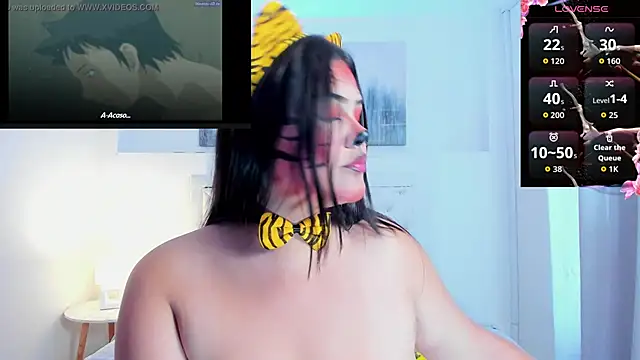 Snapshot of LucyColleen chatting on October 30, 7:03 pm LucyColleen online show from October 30, 7:03 pm