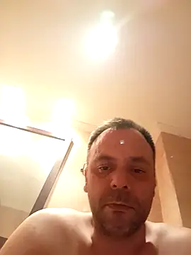 manchego85 online show from May 10, 11:32 pm