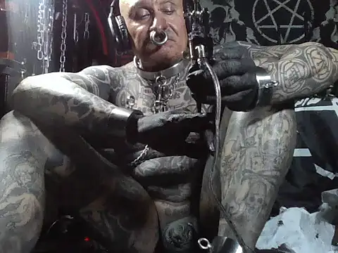 object857 online show from December 14, 8:57 pm