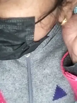 USER-MAYA online show from December 16, 7:13 am