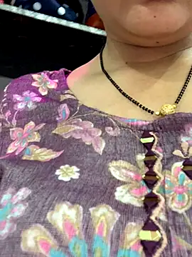 misharani00 online show from September 27, 12:59 am