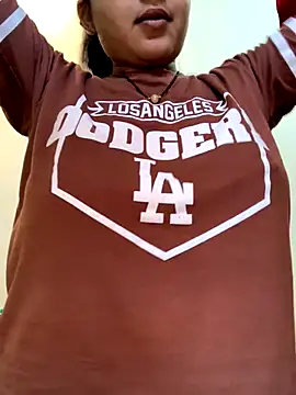 misharani00 online show from October 5, 2:21 am