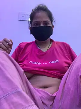 misharani00 online show from October 7, 1:03 am