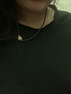 misharani00 online show from October 8, 1:36 am